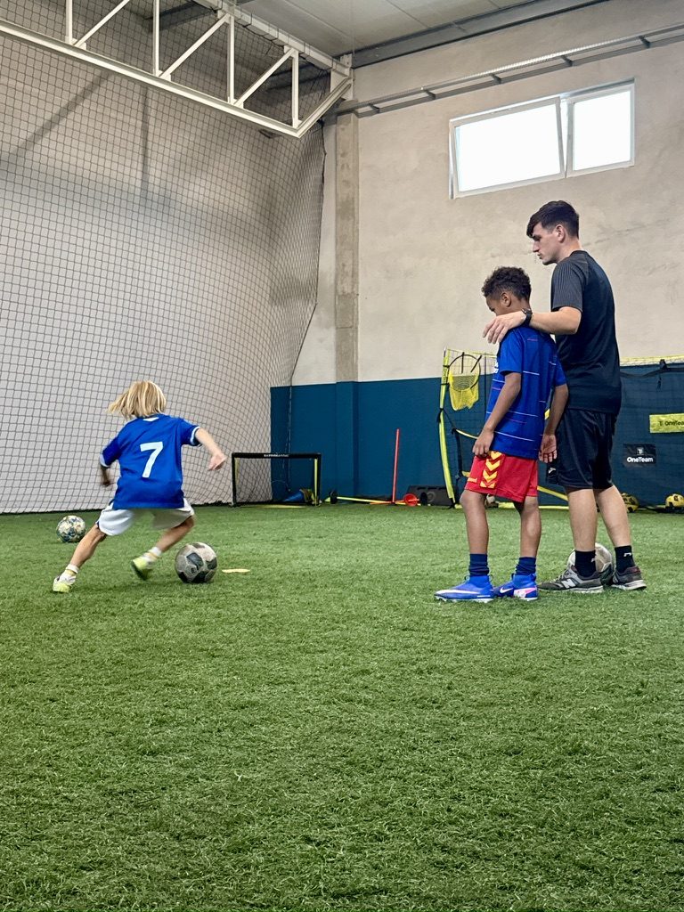 Trening techniczny w hali Soccer Lab